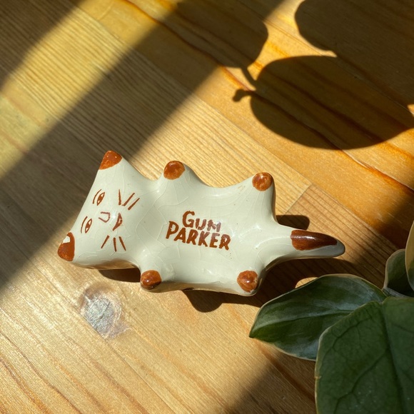 Vintage “Gum Parker” Cat